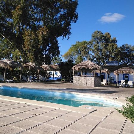 Lodge Monte Do Sobral Alcacovas Exterior photo
