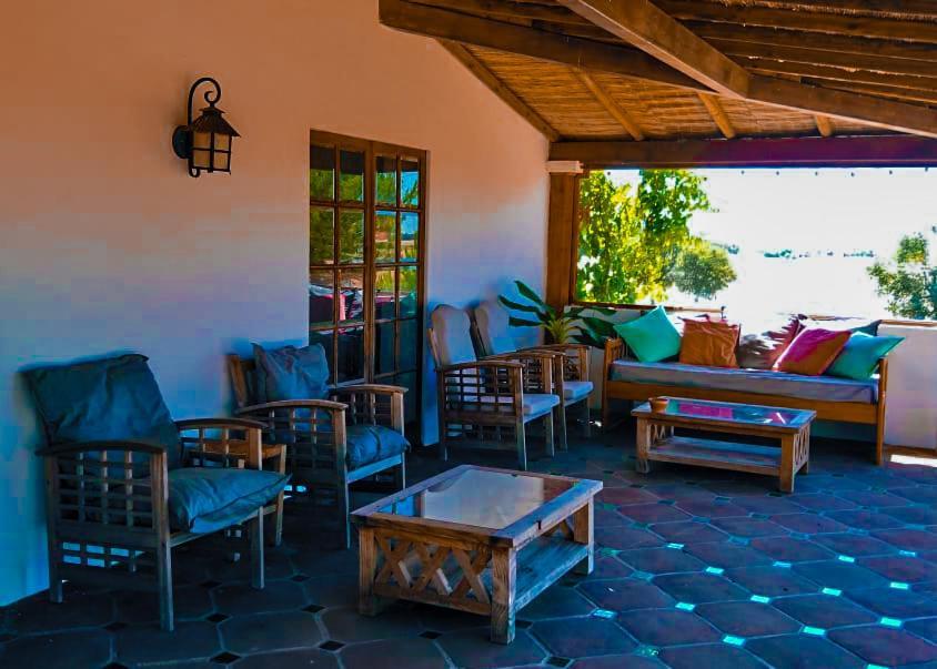 Lodge Monte Do Sobral Alcacovas Exterior photo