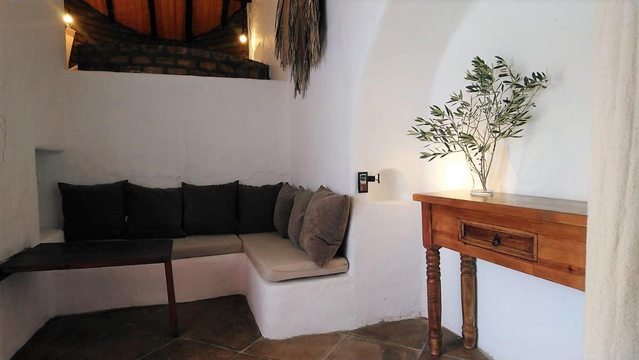 Lodge Monte Do Sobral Alcacovas Exterior photo
